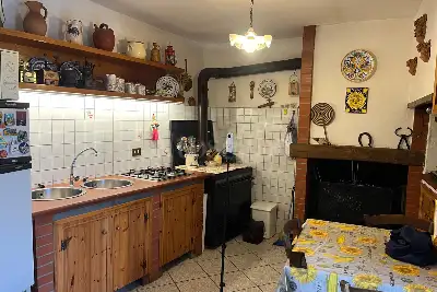 Casa Indipendente in vendita, Località Curcelle, Vernio