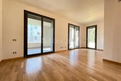 Casa in vendita, Viale Certosa, Milano