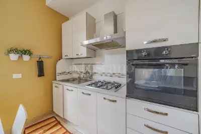 Casa in vendita, Via Federico di Donato, Roma