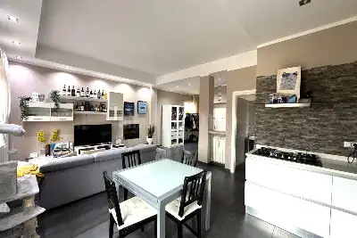 Casa in vendita, Via dei Bentivoglio, Roma