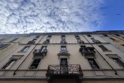 Casa in vendita, Via Rosolino Pilo, Milano