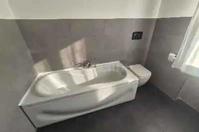 Casa in vendita, Via Garza, Borgosatollo