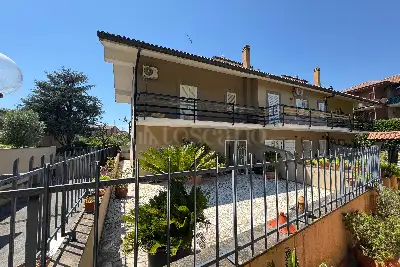 Villa Bifamiliare in vendita, Via dei Casali, Grottaferrata