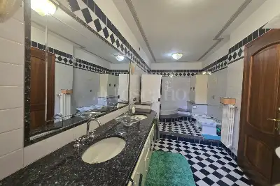 Casa Indipendente in vendita, Ad.ze Casa Natale di Papa Paolo VI, Concesio