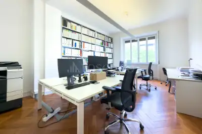 Casa in vendita, Viale Monte Nero 53, Milano