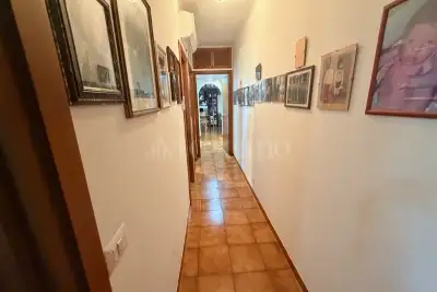 Casa in vendita, Via Varrone, Pomezia