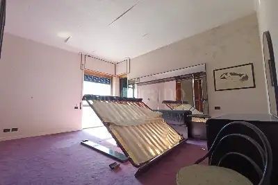 Casa in vendita, Piazza Pollastrini, Anzio