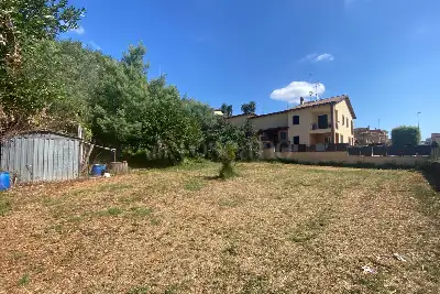 Agricolo in vendita, Via Verginia Tonelli, Roma