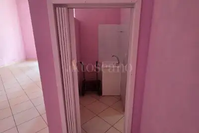 Negozio in vendita, Via IV Novembre, Loreto Aprutino