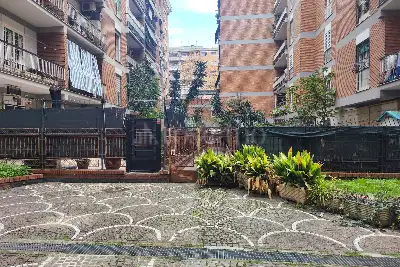 Box in vendita, Via della Magliana Antica, Roma