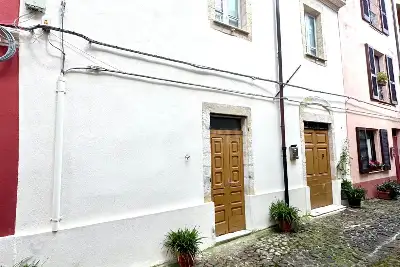 Casa Indipendente in vendita, Via Angioi, Osilo