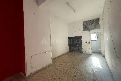 Negozio in vendita, Via Re Federico, Palermo