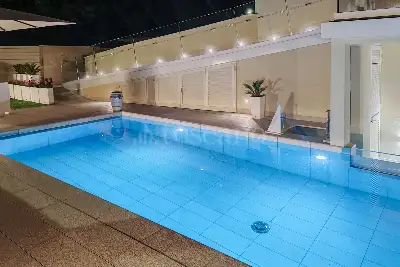 Villa in vendita, Via Luigi Pirandello, Camaiore