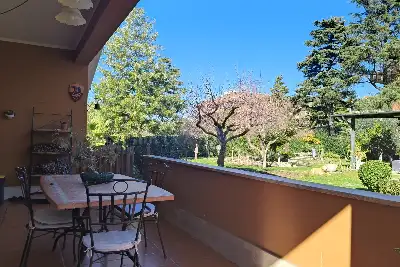 Villa Bifamiliare in vendita, Via delle Vigne di Morena, Roma, Roma