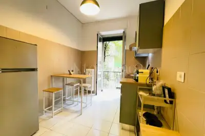 Casa in vendita, Via Cenisio, Milano