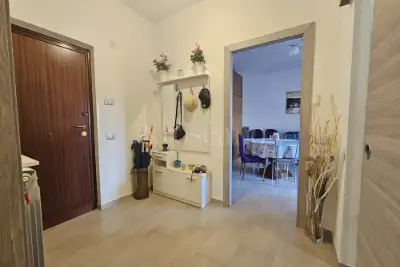 Casa in vendita, Via Lucerna, Pomezia