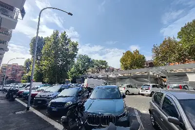 Negozio in vendita, Via Damiano Macaluso, Roma