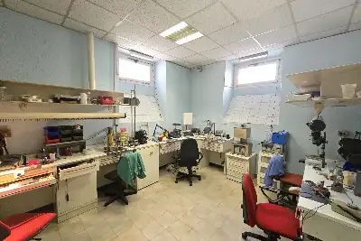 Negozio in vendita, Via Luigi Tosti, Roma