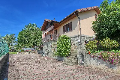 Villa in vendita, Via Sorgente, Cugliate-Fabiasco