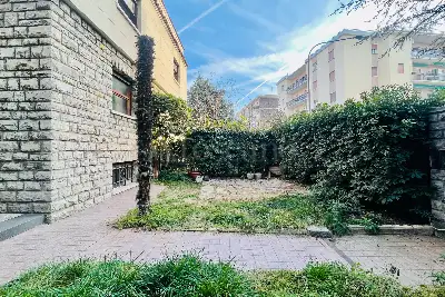 Villa Plurifamiliare in vendita, Via Carlo Pisacane, Brescia