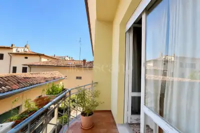 Villa Bifamiliare in vendita, Piazza Duomo, Desenzano del Garda