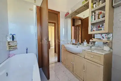 Villino a Schiera in vendita, Via Latina, Anzio