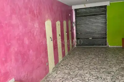 Negozio in vendita, Via Terminio, Avellino