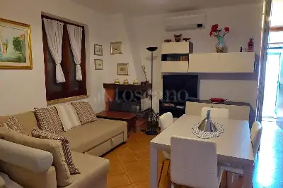 Villa Plurifamiliare in vendita, via degli Anemoni 3, Sabaudia