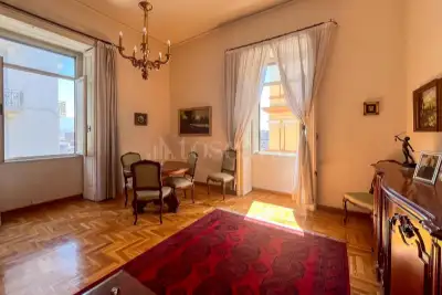 Casa in vendita, Piazza Giuseppe Garibaldi, Napoli