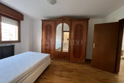 Casa in affitto, Via Giuseppe Chiarelli, Roma