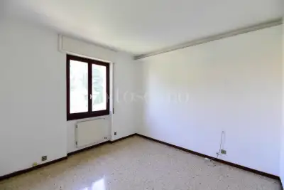 Villa Bifamiliare in vendita, Via Timavo, Como