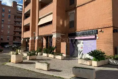 Negozio in vendita, Via Beniamino Segre, Roma