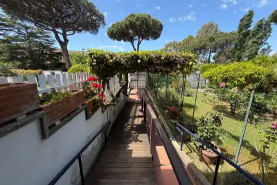 Villa Plurifamiliare in vendita, Via Pittaco, Roma