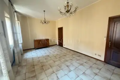 Casa in vendita, Via Palestro, Modena