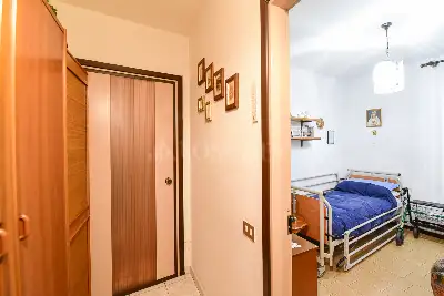 Casa in vendita, Via Andrea Alciato, Como