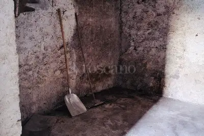 Rustico in vendita, Via G. Marconi, Collebeato