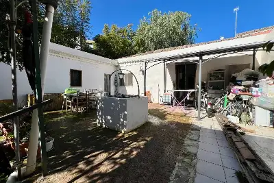 Casa Indipendente in vendita, Piazza Vittorio Veneto, Sant'Agata li Battiati