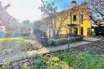 Villa in vendita, Viale Italia, Gussago