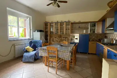 Villino a Schiera in vendita, Contrada Villa Simeoni, Laureana Cilento