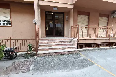 Ufficio in vendita, Via Oliveri Mandalà, Palermo