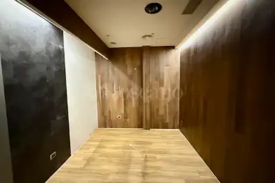 Negozio in affitto, Piazza Cola di Rienzo, Roma