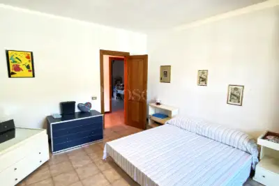 Villa in vendita, Via Parigi, Olbia
