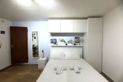 Casa in vendita, Via Guelfa, Firenze
