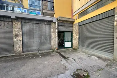 Garage in vendita, Via Gioacchino Toma, Bari