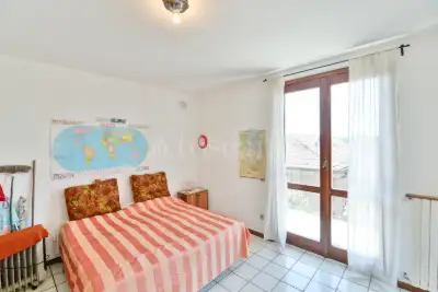 Casa Indipendente in vendita, Via Francesco Baracca, Cantù