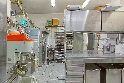 Attività Commerciale in vendita, Piazza Papa Giovanni XXIII, Luino