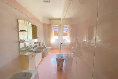 Casa in vendita, Via Avola, Siracusa