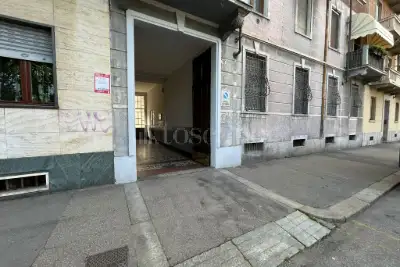 Box in vendita, Via Osasco, Torino