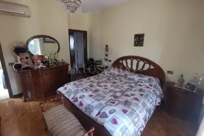 Casa in vendita, Via Noseda, San Fermo della Battaglia