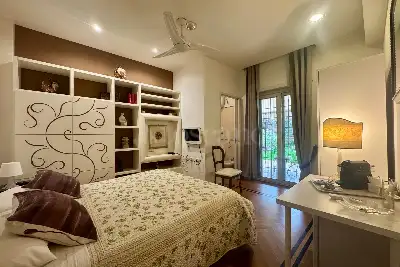 Casa in vendita, Via Franco Sacchetti, Roma